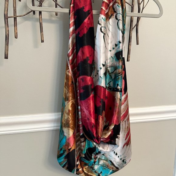 Halter Silk Top, Remain - Picture 4 of 9